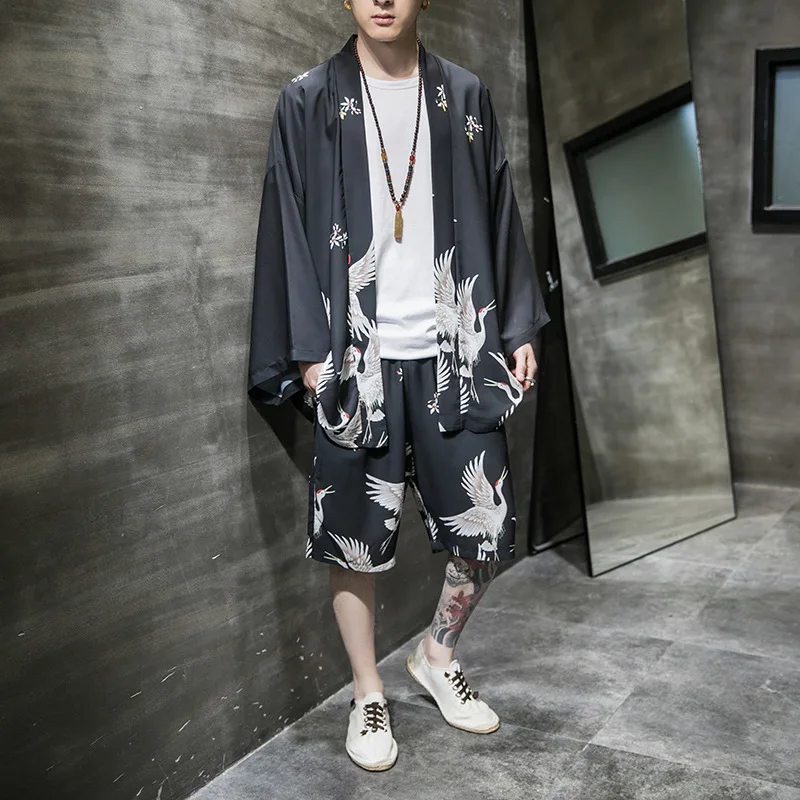 2020 Summer Retro Chinese Style Men's Sun-Proof Clothing Two Piece Suit Loose Casual Japaneses Kimono Top Knee-length Pants Suit
2020 Summer Retro Chinese Style Men's Sun-Proof Clothing Two Piece Suit Loose Casual Japaneses Kimono Top Knee-length Pants Suit