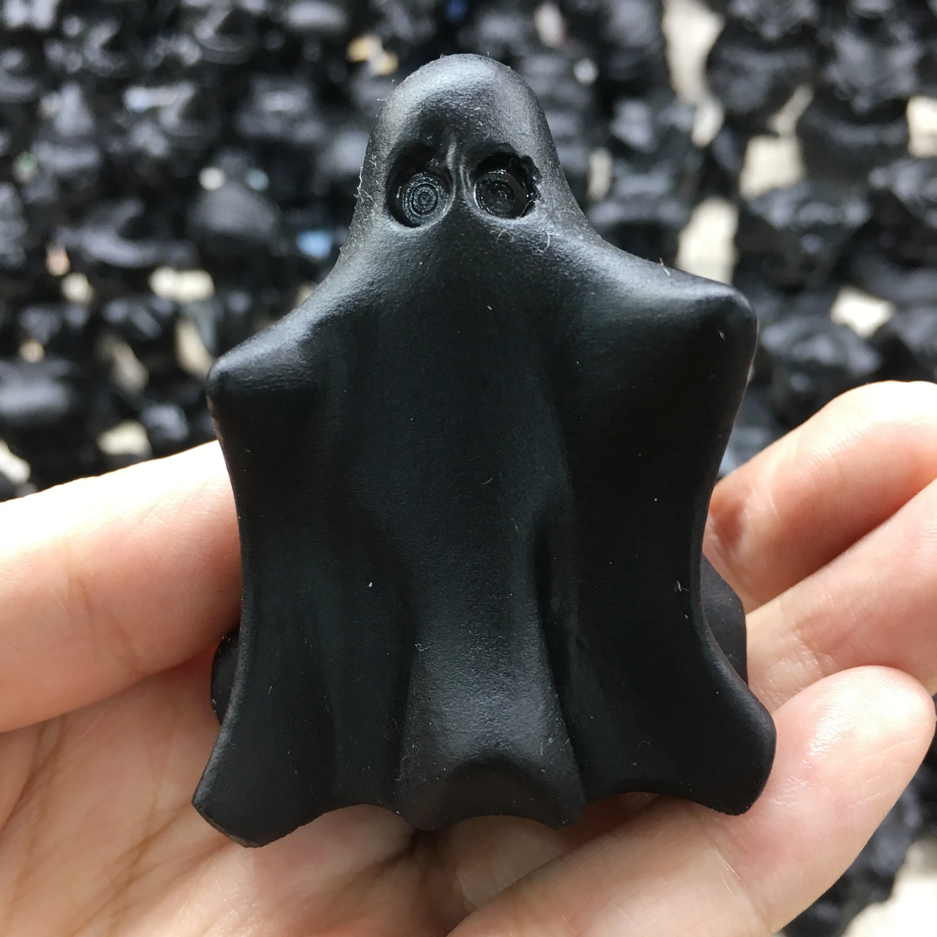 Cute Natural Stone Black Obsidian Handmade Carved Egyptian ghost Animal Powerful Statue For Home Decoration Gift
Cute Natural Stone Black Obsidian Handmade Carved Egyptian ghost Animal Powerful Statue For Home Decoration Gift