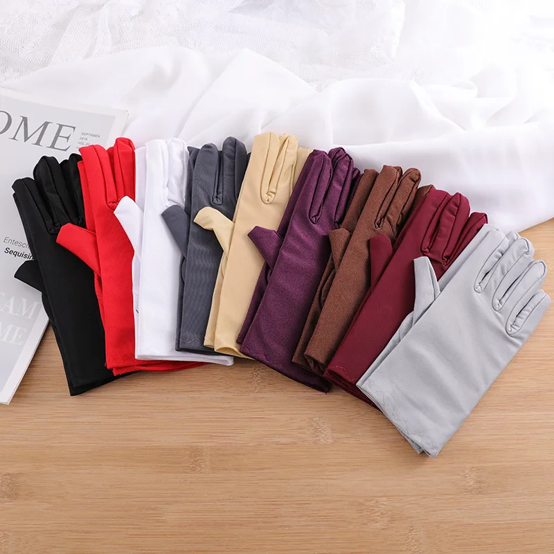 Летние перчатки для мужчин и женщин, церемониальные митенки из спандекса, высокая эластичность, цвет черный/белый, 1 пара 
Летние перчатки для мужчин и женщин, церемониальные митенки из спандекса, высокая эластичность, цвет черный/белый, 1 пара