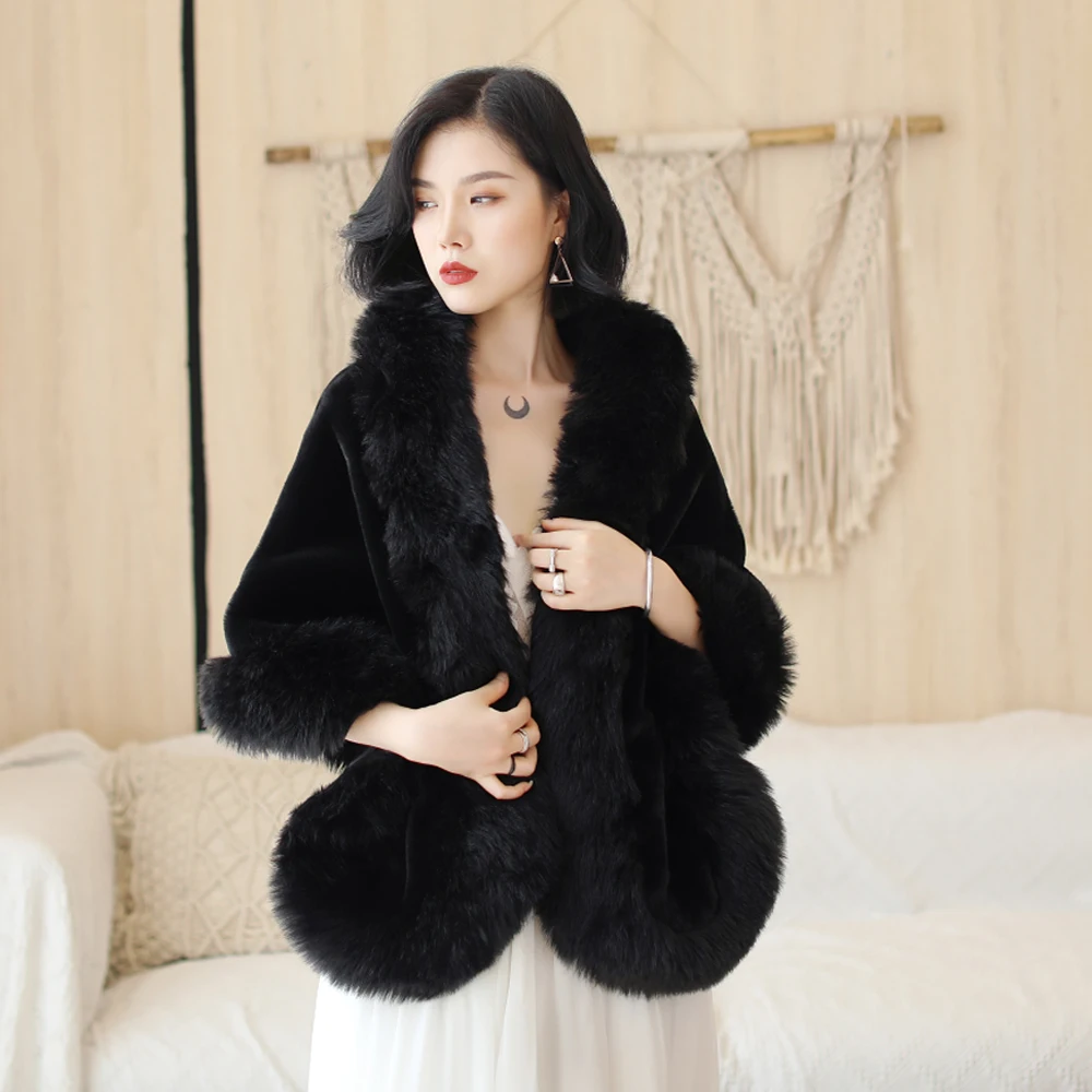 Black Women Winter Long Bridal Shawl new Bridal Wraps Warm Faux Fur Wedding Wrap Boleros Wedding Shawl Evening Party Cape
Black Women Winter Long Bridal Shawl new Bridal Wraps Warm Faux Fur Wedding Wrap Boleros Wedding Shawl Evening Party Cape