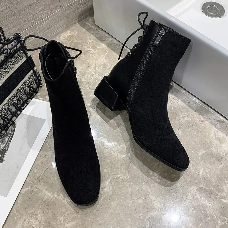Short Boots Women's Autumn And Winter Single Boots 2021 New Wholesale European And American Martin Boots With Thick Heels And Ba
Short Boots Women's Autumn And Winter Single Boots 2021 New Wholesale European And American Martin Boots With Thick Heels And Ba