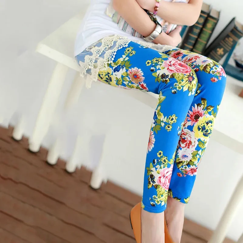 Fashion printing High waist slim Pants Women Casual Loose plus size summer thin pants Ladies 2021 new elegant floral trousers
Fashion printing High waist slim Pants Women Casual Loose plus size summer thin pants Ladies 2021 new elegant floral trousers