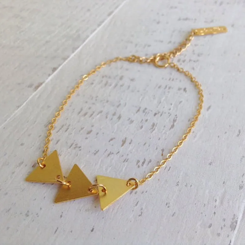 HebeDeer Triangle Bracelet Girl Bracelets Women Tassel Yellow Gold Color Fashion Creative Boho Trendy Stainless Steel Pulseras
HebeDeer Triangle Bracelet Girl Bracelets Women Tassel Yellow Gold Color Fashion Creative Boho Trendy Stainless Steel Pulseras