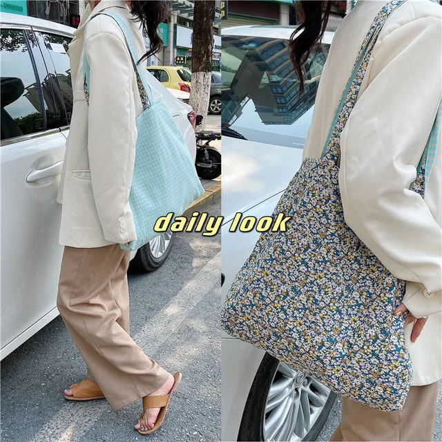 Women Large Tote Handbags Fashion Plaid Floral Double Side Ladies Shopping Travel Bag Simple Durable Ladies Canvas Shoulder Bags
Women Large Tote Handbags Fashion Plaid Floral Double Side Ladies Shopping Travel Bag Simple Durable Ladies Canvas Shoulder Bags