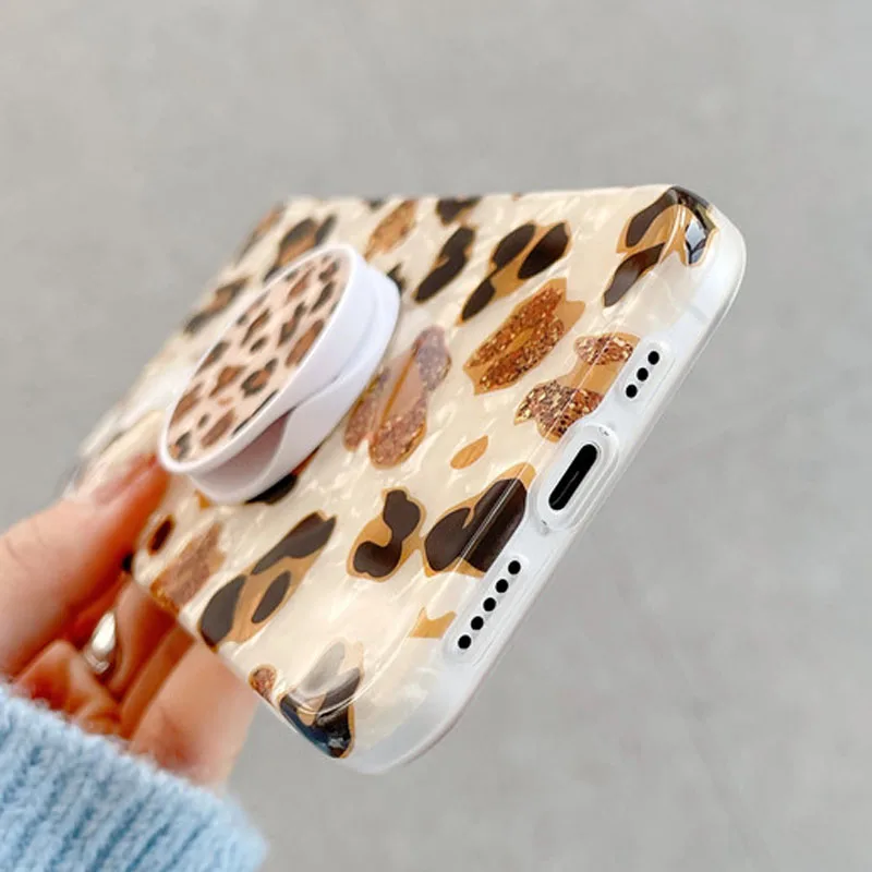 Grip Stand Holder Leopard Conch Phone Case For iphone 12 Mini 11 Pro X XS Max XR 7 8 6S 6 Plus SE 2020 Silicone Back Cover 
Grip Stand Holder Leopard Conch Phone Case For iphone 12 Mini 11 Pro X XS Max XR 7 8 6S 6 Plus SE 2020 Silicone Back Cover