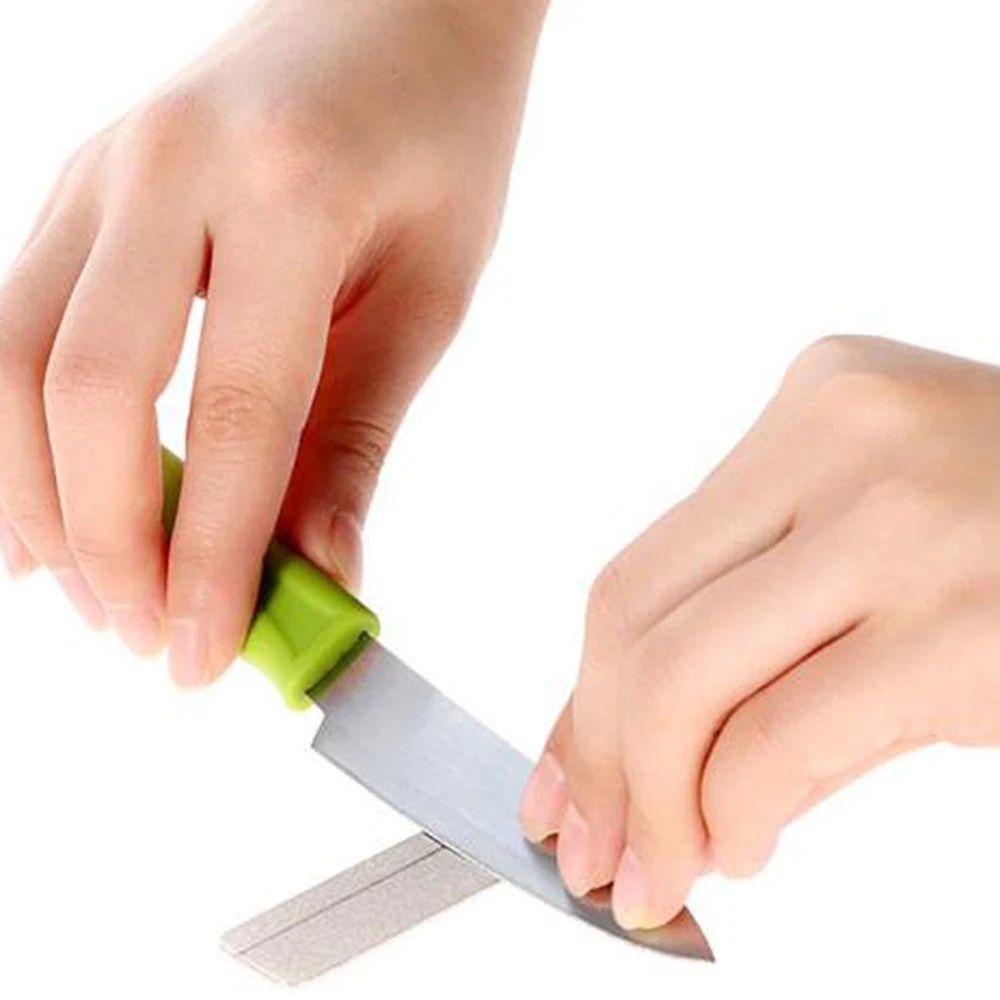 Outdoor Sharpener Super-hard Diamond Sharpening Mini Whetstone Tool Portable Equipment for Grinding Hooks Manicure
Outdoor Sharpener Super-hard Diamond Sharpening Mini Whetstone Tool Portable Equipment for Grinding Hooks Manicure