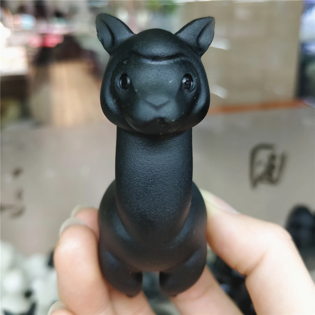 Black Obsidian Natural Stones Hand Carved Small Alpaca Statue Vicuna Figurine Crafts Cute Indie Ornament Gifts Room Decor
Black Obsidian Natural Stones Hand Carved Small Alpaca Statue Vicuna Figurine Crafts Cute Indie Ornament Gifts Room Decor