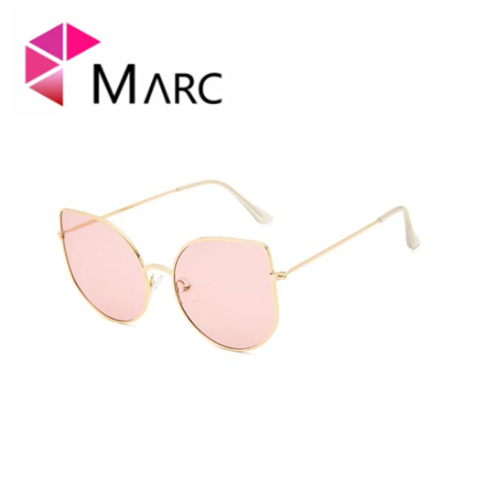 Oversized Women's Stylish Cat Eye Glasses Horn-Rimmed Decorative Glasses Statement Fashion Metal Spectacle Frames Gold 
Oversized Women's Stylish Cat Eye Glasses Horn-Rimmed Decorative Glasses Statement Fashion Metal Spectacle Frames Gold