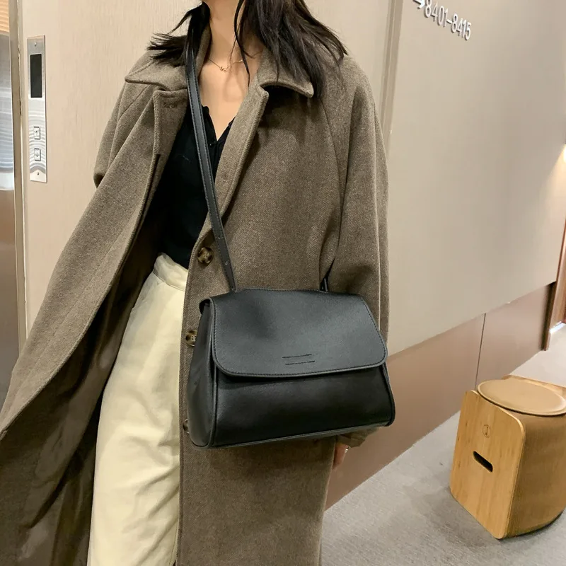 Large Capacity Shoulder Bag Durable Women's Bag Leather Crossbody Bags Fashion Solid Color Handbag
Large Capacity Shoulder Bag Durable Women's Bag Leather Crossbody Bags Fashion Solid Color Handbag
