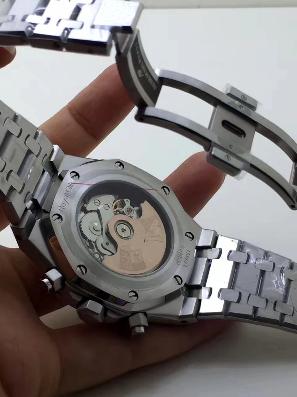 Classic Automatic Mechanical Men Watch Sapphire Glass Rose Gold Limited Sport Black Blue Grey Sapphire Glass Watches AAA+
Classic Automatic Mechanical Men Watch Sapphire Glass Rose Gold Limited Sport Black Blue Grey Sapphire Glass Watches AAA+