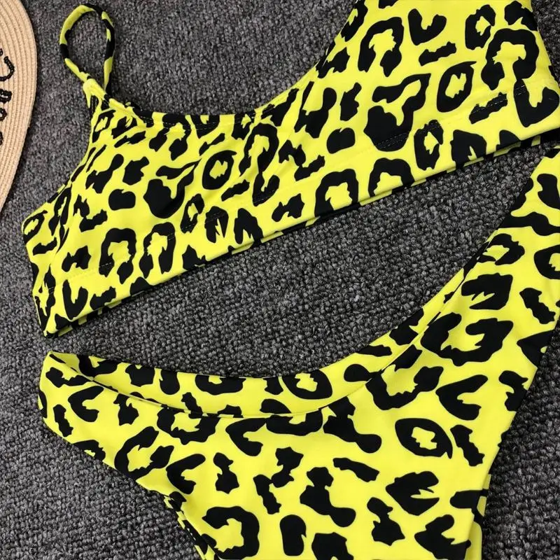 Women Sexy Two Piece Bikini Set Boho Leopard Snakeskin Printing Swimsuit Strappy Push Up Padded High Cut Bathing Suit Beachwear 
Women Sexy Two Piece Bikini Set Boho Leopard Snakeskin Printing Swimsuit Strappy Push Up Padded High Cut Bathing Suit Beachwear