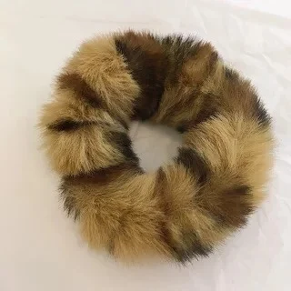 Origional Lolita Tabby Cat Three Flower Orange Cat Plush Hair Ring Double Ponytail Artifact Furry Hair Ring
Origional Lolita Tabby Cat Three Flower Orange Cat Plush Hair Ring Double Ponytail Artifact Furry Hair Ring