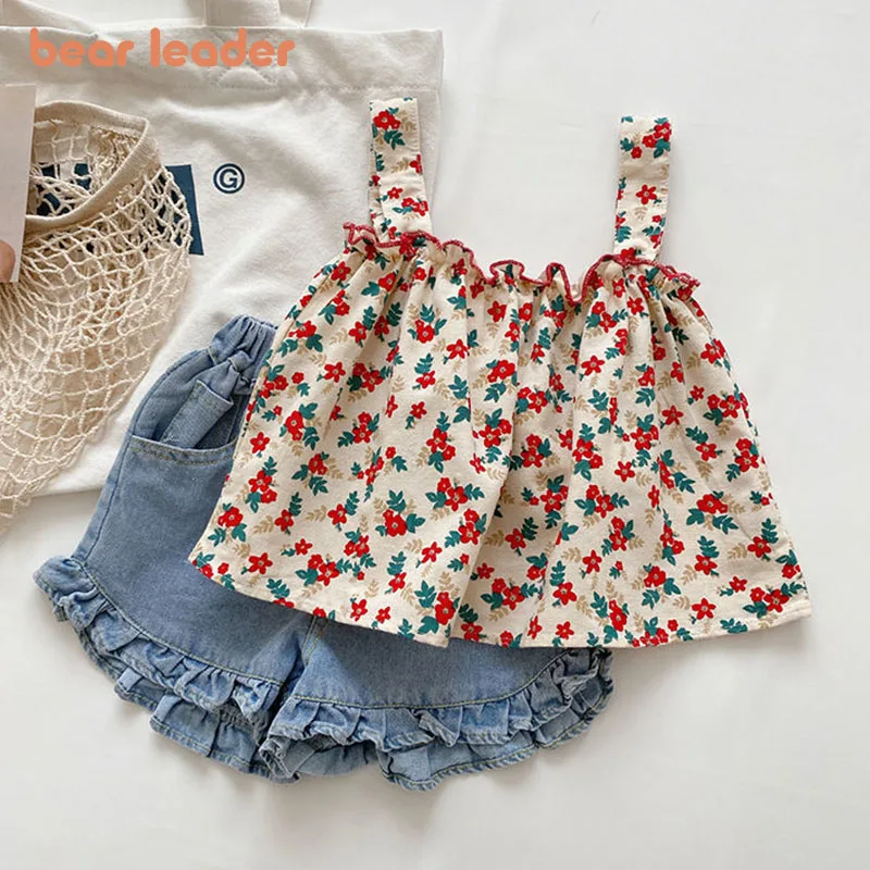 Bear Leader 2022 Spring Summer New Girl's Suit Fashion Baby Korean Shorts Two Piece Set Sleeveless Printing Shirt Denim Pants
Bear Leader 2022 Spring Summer New Girl's Suit Fashion Baby Korean Shorts Two Piece Set Sleeveless Printing Shirt Denim Pants