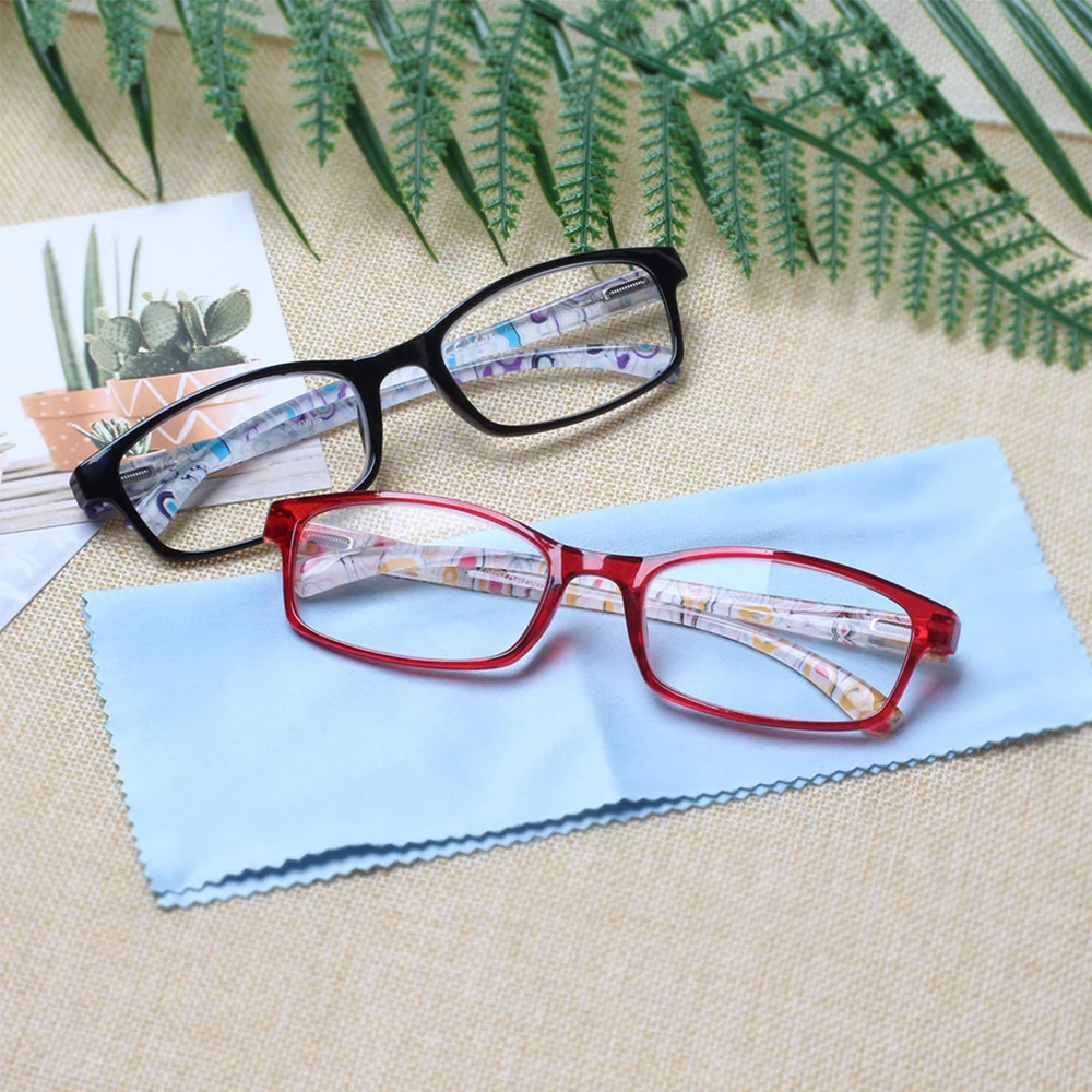 Henotin Spring Hinge Reading Glasses Men and Women Fashion Printed Mirror Legs HD Reader Eyeglasses Diopter +0.75+2.0+5.0+6.0
Henotin Spring Hinge Reading Glasses Men and Women Fashion Printed Mirror Legs HD Reader Eyeglasses Diopter +0.75+2.0+5.0+6.0