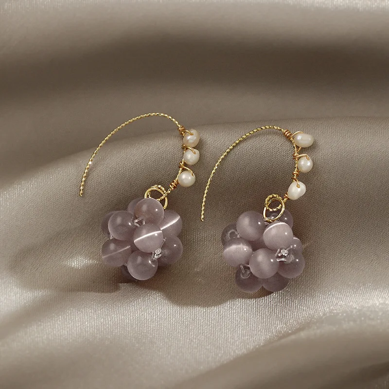 YAOLOGE 2021 Purple Beads Drop Earrings Trendy Acrylic Pearl Earrings For Women Fashion Jewelry Ear Accessories Gift Oorbellen
YAOLOGE 2021 Purple Beads Drop Earrings Trendy Acrylic Pearl Earrings For Women Fashion Jewelry Ear Accessories Gift Oorbellen