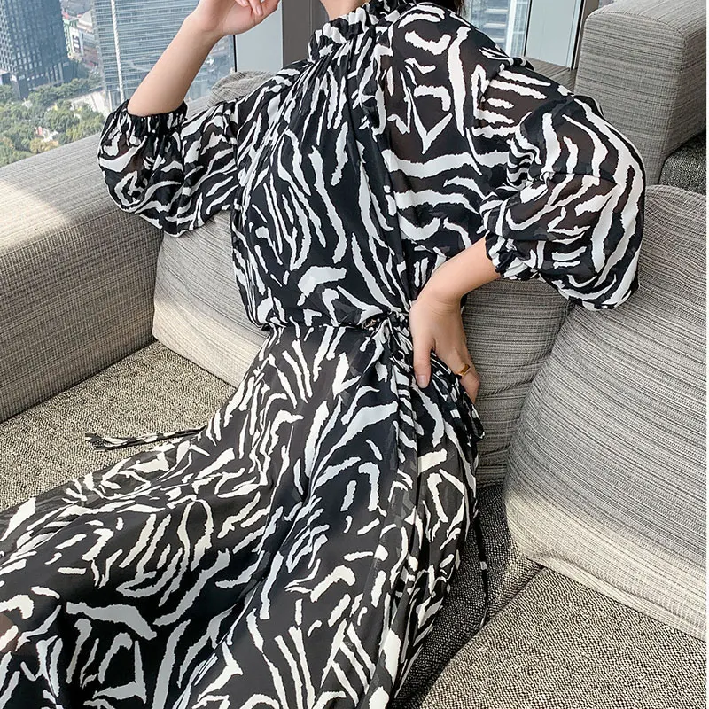 XITAO Elegant Chiffon Dresses Women Long Sleeve Zebra Pattern High Neck Dress Women Fashion Loose Women Clothes 2020 WJ1210 
XITAO Elegant Chiffon Dresses Women Long Sleeve Zebra Pattern High Neck Dress Women Fashion Loose Women Clothes 2020 WJ1210