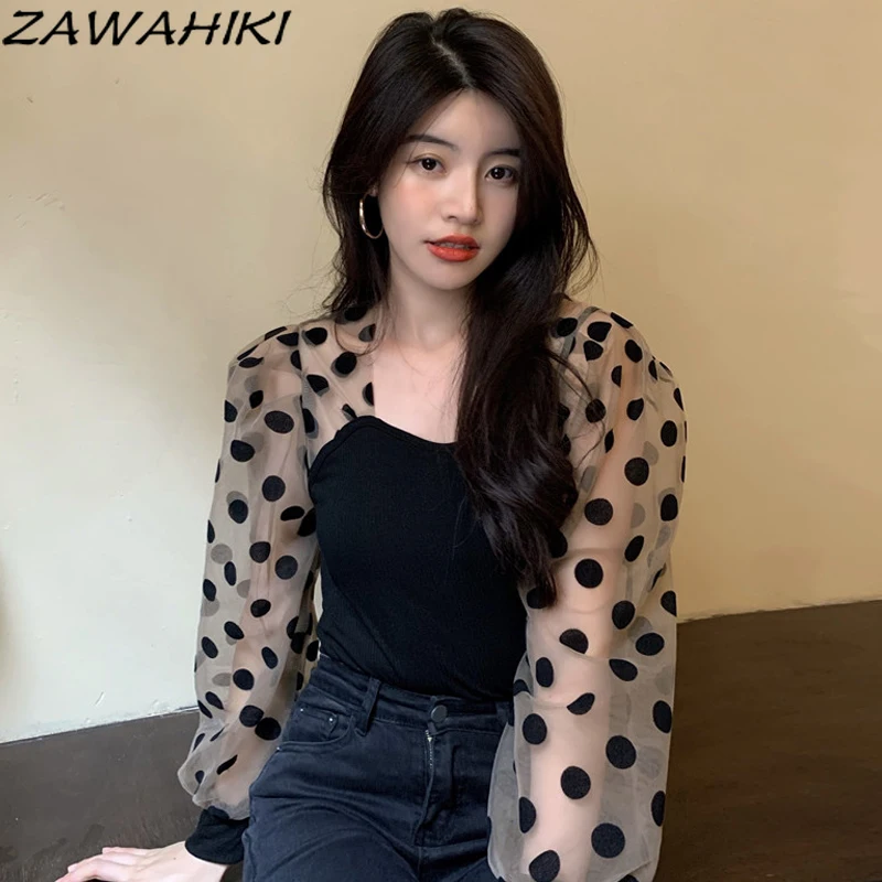 ZAWAHIKI French Chic Blouse Women Square Collar Short Pullover Slim Fashion Spring and Autumn New Long Sleeve Polka-dot Shirts
ZAWAHIKI French Chic Blouse Women Square Collar Short Pullover Slim Fashion Spring and Autumn New Long Sleeve Polka-dot Shirts