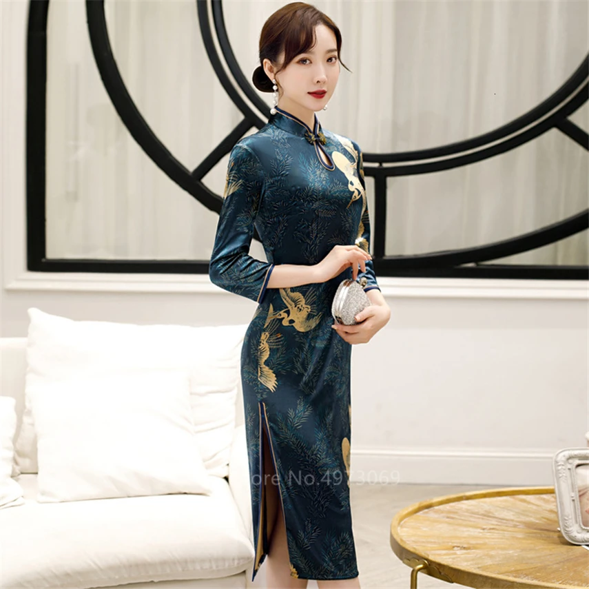 Chinese Dress Women Wedding Crane Vintage Split Full Sleeve Plus Size Tight Evening Party Dresses New Year Elegant Female Robe
Chinese Dress Women Wedding Crane Vintage Split Full Sleeve Plus Size Tight Evening Party Dresses New Year Elegant Female Robe