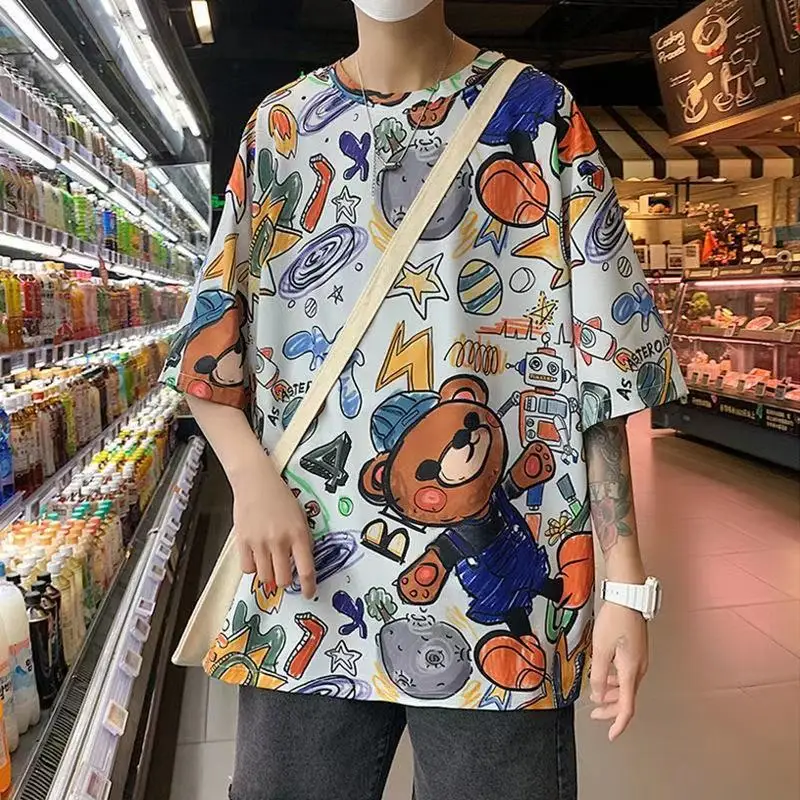 Short-sleeved T-shirt men's tide ins spring Hong Kong style graffiti printing casual loose half-sleeved Korean style trendy top
Short-sleeved T-shirt men's tide ins spring Hong Kong style graffiti printing casual loose half-sleeved Korean style trendy top