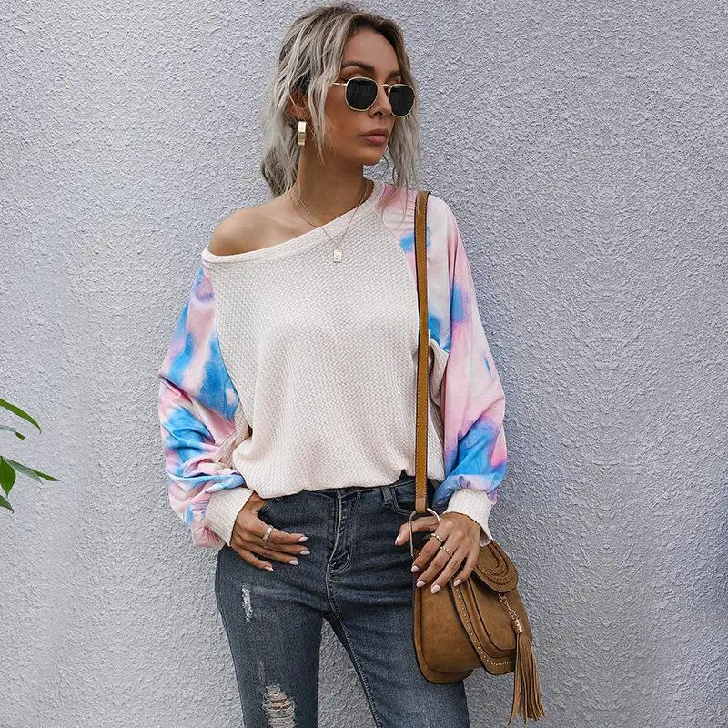 Sexy women's T-shirt long-sleeved casual printing tie-dye O-neck blouse Ladies new O-neck stitching blouse pullover fashion
Sexy women's T-shirt long-sleeved casual printing tie-dye O-neck blouse Ladies new O-neck stitching blouse pullover fashion