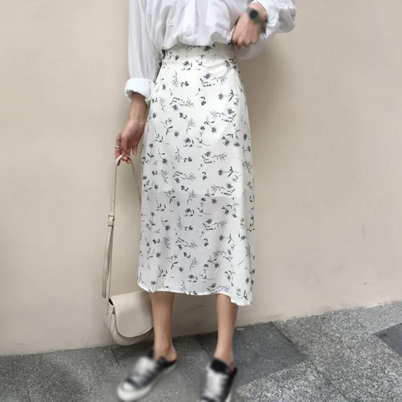 Женская Длинная пляжная юбка для лета в стиле ретро с цветочным принтом, солнечная юбка с высокой талией, 2020
Женская Длинная пляжная юбка для лета в стиле ретро с цветочным принтом, солнечная юбка с высокой талией, 2020