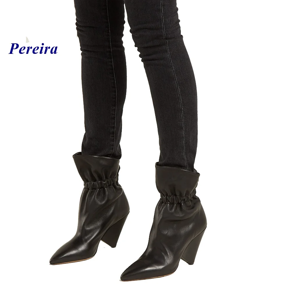 Женские Плиссированные ботильоны, черные кожаные ботинки с острым носком, на каблуке-шпильке, без застежки, на резинке, для зимы, 2021
Женские Плиссированные ботильоны, черные кожаные ботинки с острым носком, на каблуке-шпильке, без застежки, на резинке, для зимы, 2021