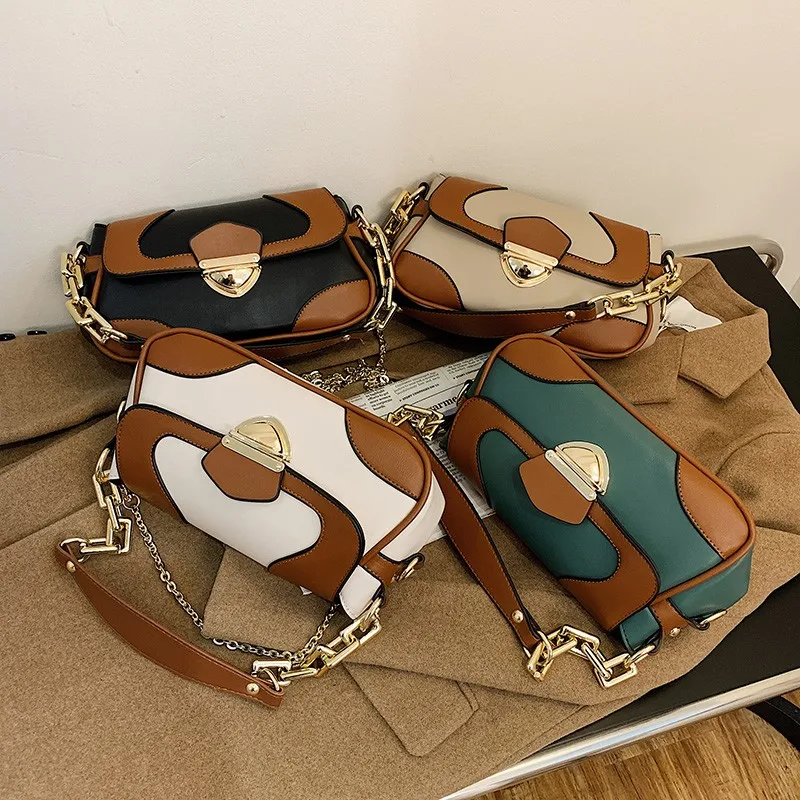 Brand Women's Shoulder Bag Metal Chain Underarm Bag Fashion Color Matching Luxury Crossbody Bag Female Designer Handbag Purse
Brand Women's Shoulder Bag Metal Chain Underarm Bag Fashion Color Matching Luxury Crossbody Bag Female Designer Handbag Purse