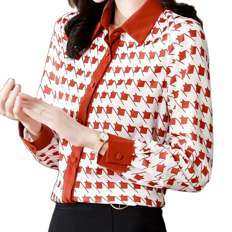 Temperament all-match silk shirt 2022 spring new loose mulberry silk printing long-sleeved blouse fashionable women's clothing
Temperament all-match silk shirt 2022 spring new loose mulberry silk printing long-sleeved blouse fashionable women's clothing