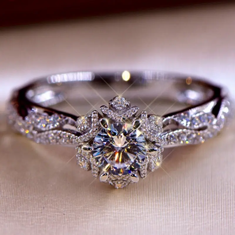 Trendy Crystal Engagement Rings For Women AAA White Zircon Cubic Hollow Flowers Shining Wedding Promise Rings Jewelry Gift
Trendy Crystal Engagement Rings For Women AAA White Zircon Cubic Hollow Flowers Shining Wedding Promise Rings Jewelry Gift