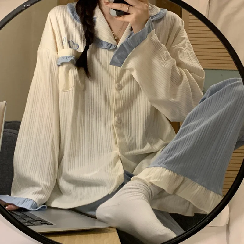 Embroidery Full Sleeve Pyjamas Suits 2PCS Cardigan Pajamas Intimate Sleewpear Elastic Waist Nightwear Pijamas Casual Loungewear
Embroidery Full Sleeve Pyjamas Suits 2PCS Cardigan Pajamas Intimate Sleewpear Elastic Waist Nightwear Pijamas Casual Loungewear