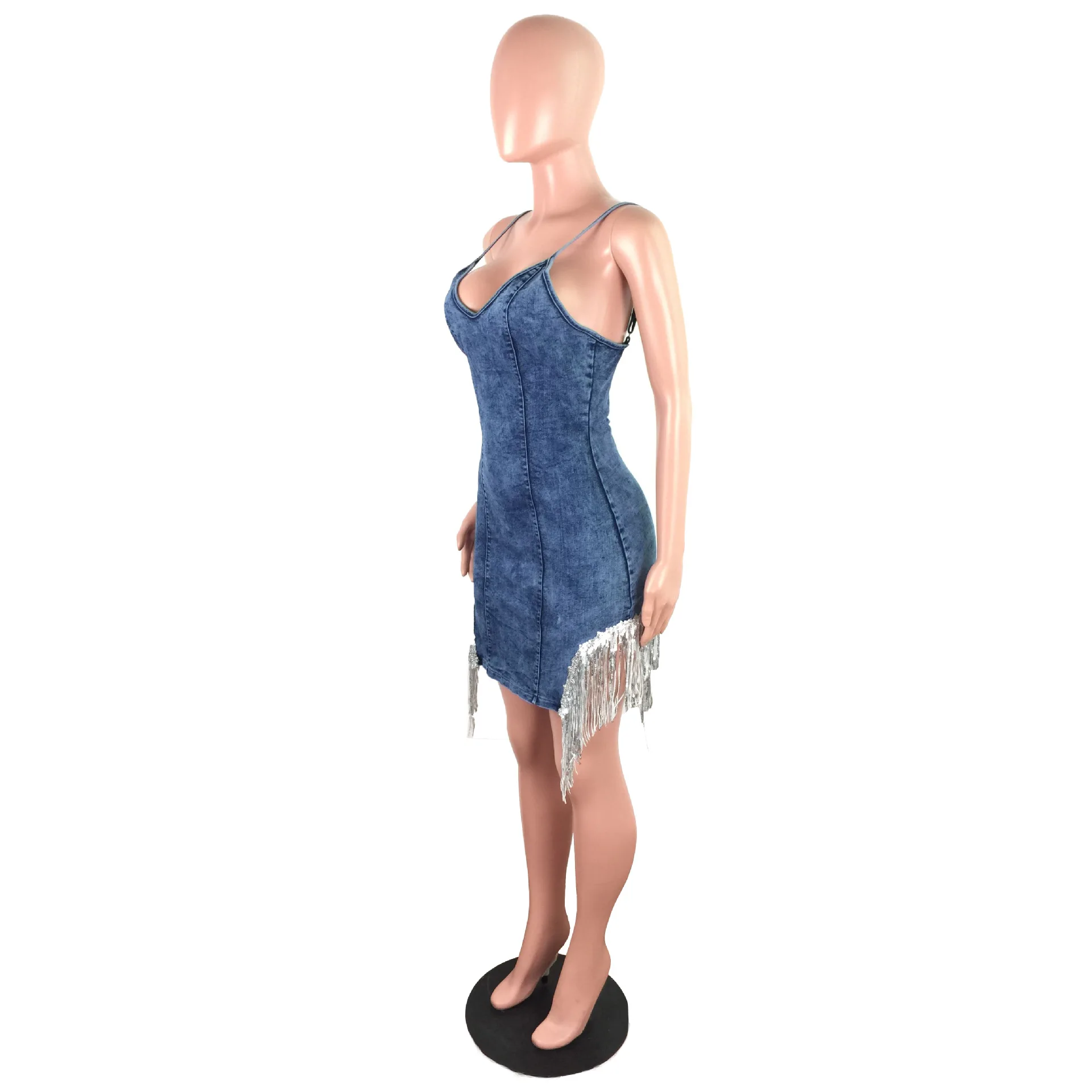 2021 Jeans Club Dress Sexy Women Spaghetti Strap Bodycon Denim Tassel Party Dress Vestidos
2021 Jeans Club Dress Sexy Women Spaghetti Strap Bodycon Denim Tassel Party Dress Vestidos