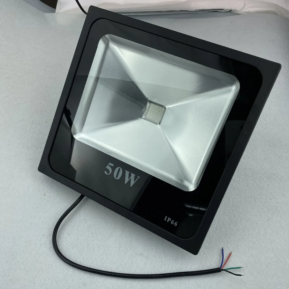 50W RGB dumb LED COB flood light;DC24V input;with 4 wire PWM driver inside;normal rgb light
50W RGB dumb LED COB flood light;DC24V input;with 4 wire PWM driver inside;normal rgb light