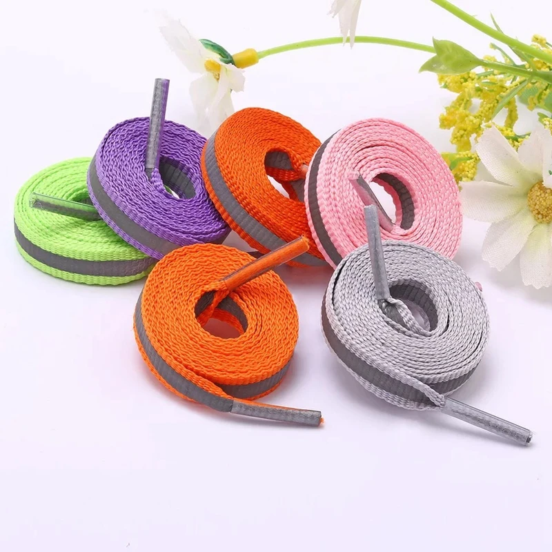 1Pair 3M reflective colorful shoelaces sports shoes shoelaces running shoelaces neutral fashion shoelaces luminous shoelaces 
1Pair 3M reflective colorful shoelaces sports shoes shoelaces running shoelaces neutral fashion shoelaces luminous shoelaces