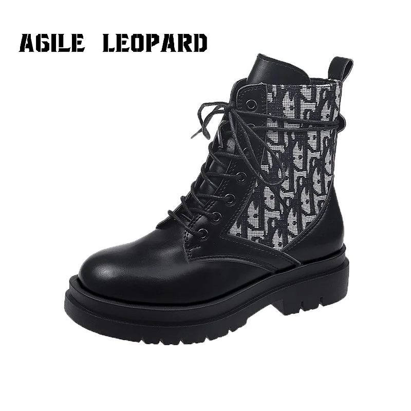 Women's Round Head Mid Heel Ankle Boots 2021 Autumn New Fashtion Platform Lace Up Patent Leather Women's Martin Casual Boots
Women's Round Head Mid Heel Ankle Boots 2021 Autumn New Fashtion Platform Lace Up Patent Leather Women's Martin Casual Boots