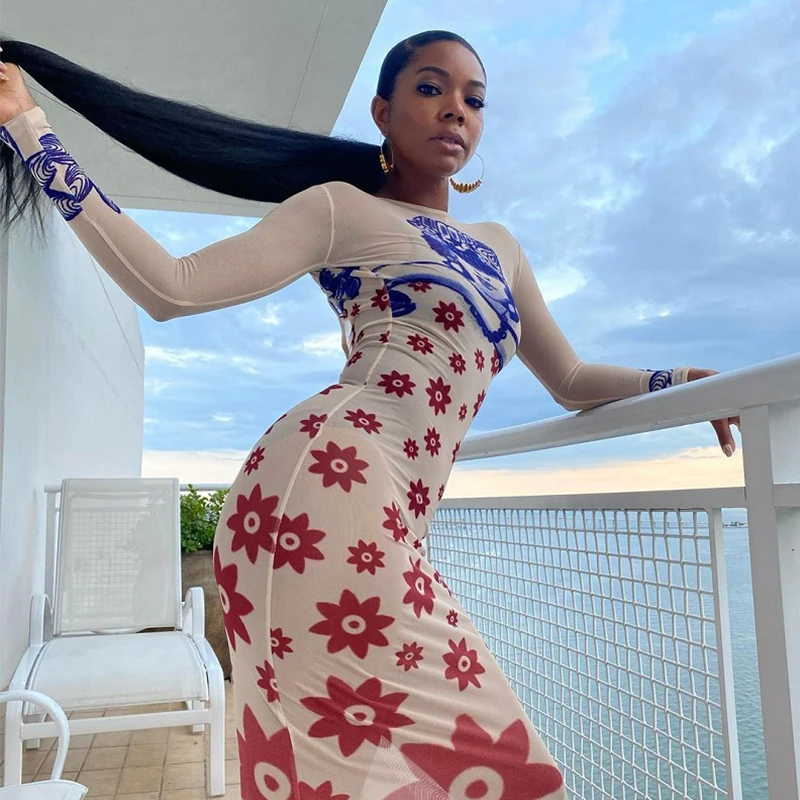Fall 2021 Chic Women's Street Chiffon Sheath Maxi Dress Muslin Mesh Blue Red Flower Figure Dress Sexy Little See-Through Dress
Fall 2021 Chic Women's Street Chiffon Sheath Maxi Dress Muslin Mesh Blue Red Flower Figure Dress Sexy Little See-Through Dress
