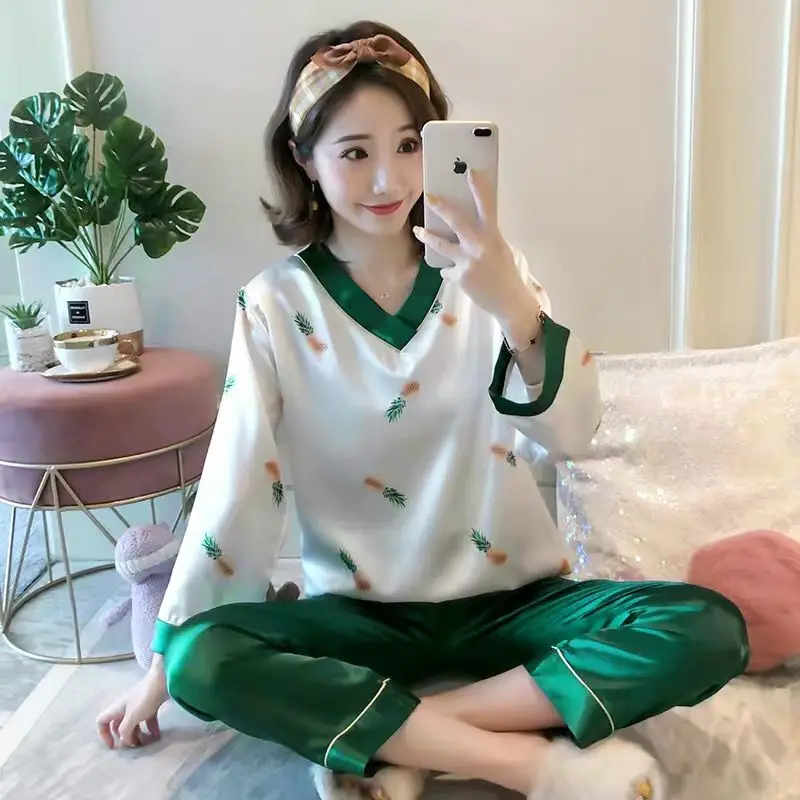 2 Piece Autumn Women Sleepwear Faux Silk Satin Pajamas Set Long Sleeve Sleepwear Pyjamas Suit Female Homewear Night Wear
2 Piece Autumn Women Sleepwear Faux Silk Satin Pajamas Set Long Sleeve Sleepwear Pyjamas Suit Female Homewear Night Wear
