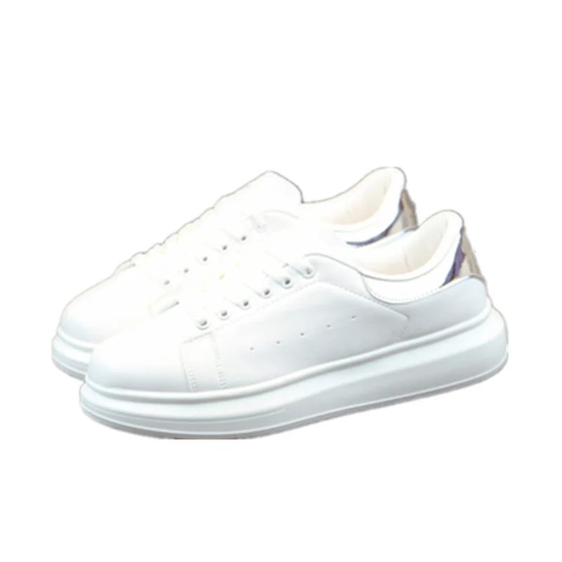 Small white shoes increase in women's shoes Korean version of the trend of all-match breathable casual sports shoes
Small white shoes increase in women's shoes Korean version of the trend of all-match breathable casual sports shoes
