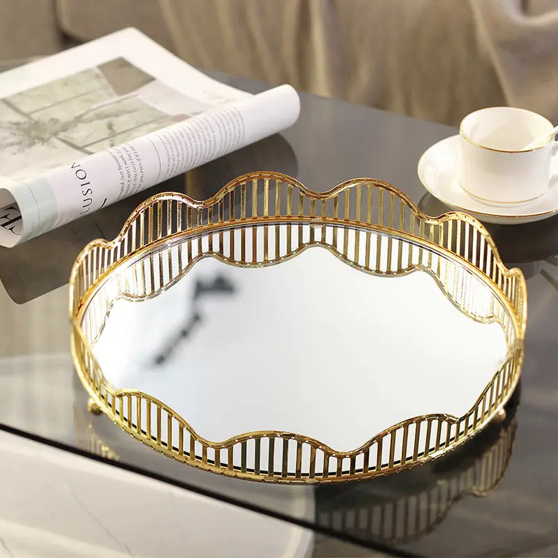 Nordic Light Luxury Snacks Storage Tray Living Room Home Mirror Glass Tea Tray American Tea Cup Tea Table Decoration
Nordic Light Luxury Snacks Storage Tray Living Room Home Mirror Glass Tea Tray American Tea Cup Tea Table Decoration