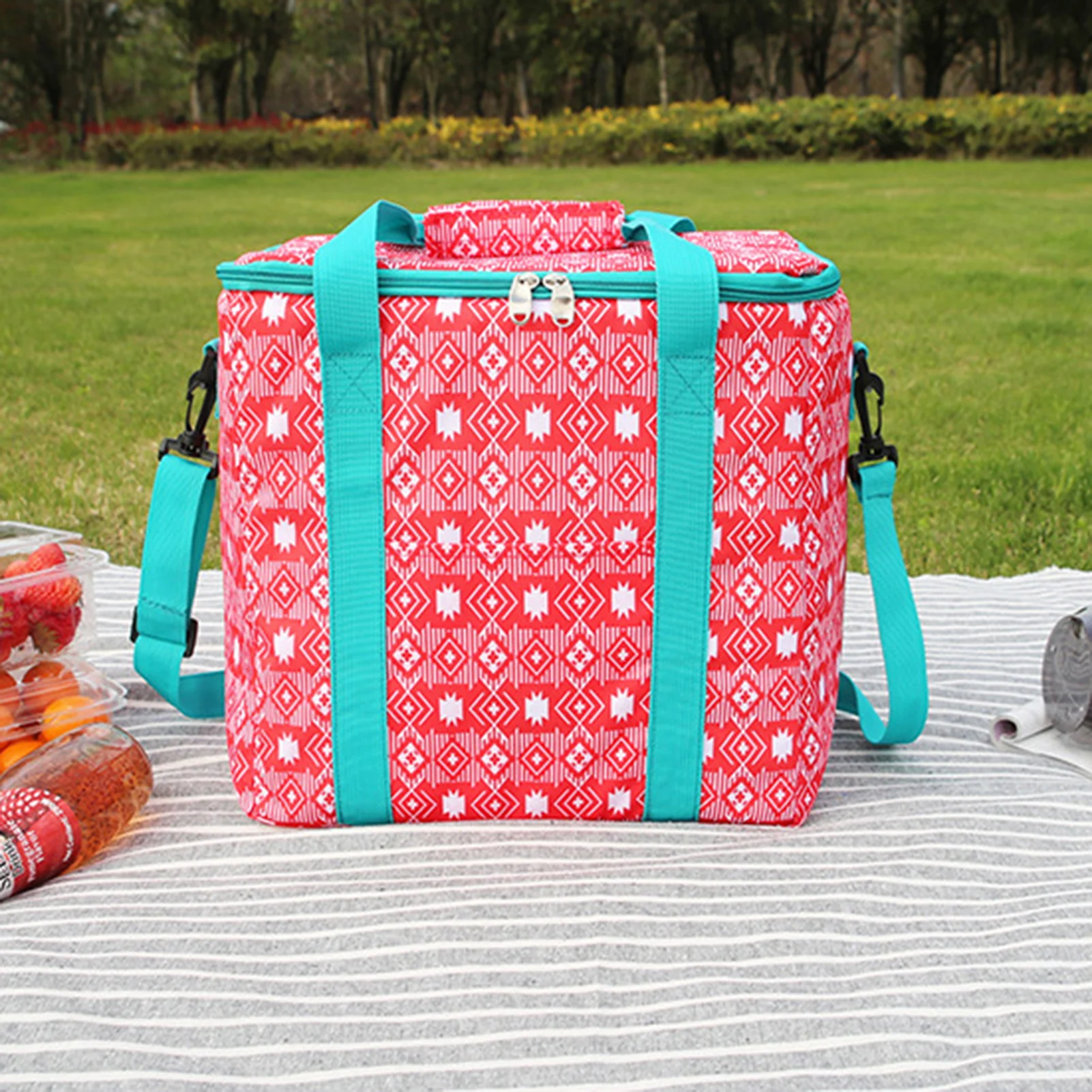 Outdoor Insulated Cooler Lunch Bag Large Capacity Leakproof Fruits Drinks Cooler Zippered Tote For Outdoor Beach pretty good
Outdoor Insulated Cooler Lunch Bag Large Capacity Leakproof Fruits Drinks Cooler Zippered Tote For Outdoor Beach pretty good