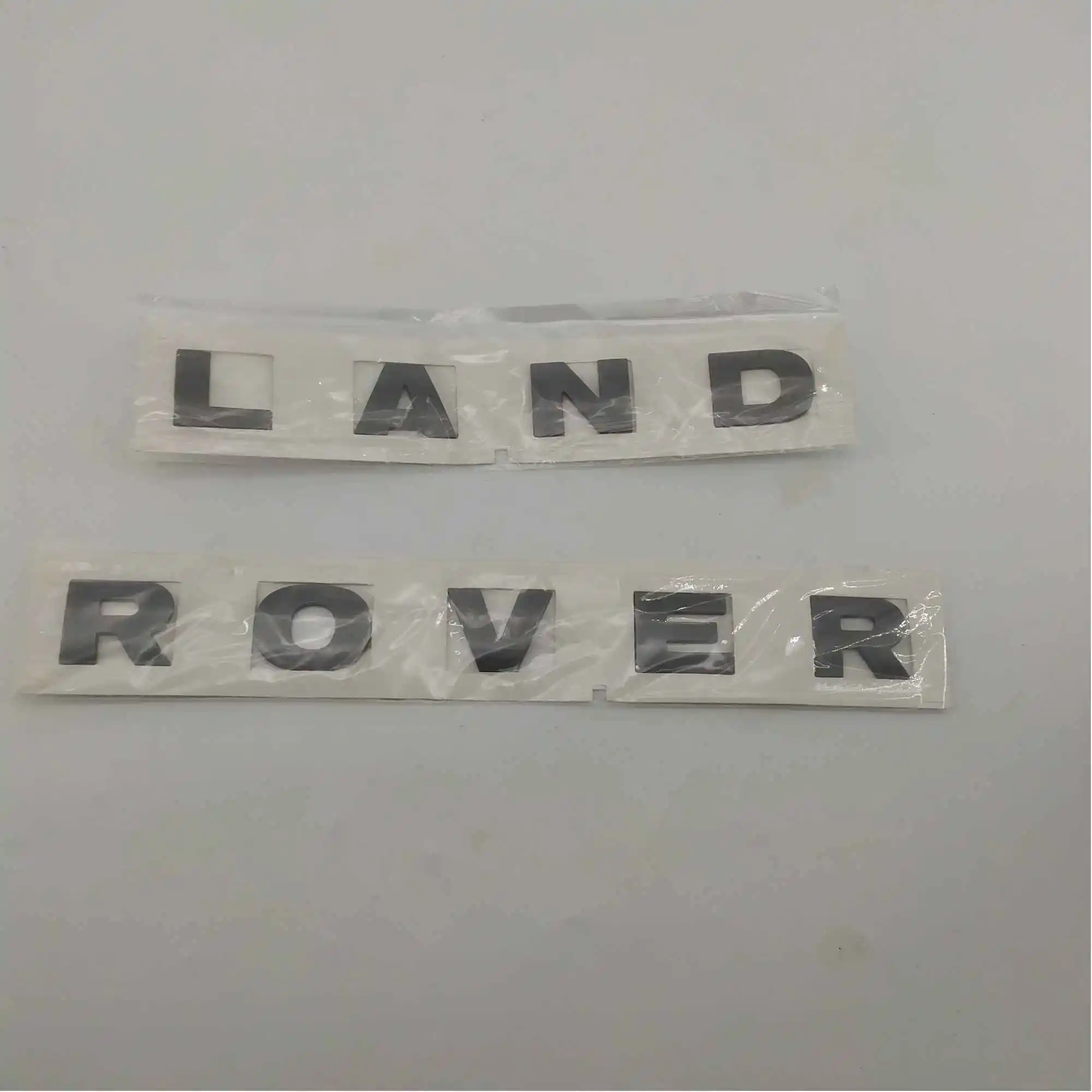 Серебристые наклейки для LAND ROVER Freelander 2 OEM :LR002213 LR002214|Водяные насосы| |