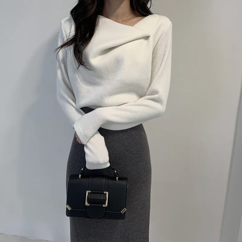 Chic Autumn/winter 2021 Elegant Haze Blue Design Sense Oblique Collar Long-sleeved Sweater Office Lady Slim Pullover OL
Chic Autumn/winter 2021 Elegant Haze Blue Design Sense Oblique Collar Long-sleeved Sweater Office Lady Slim Pullover OL