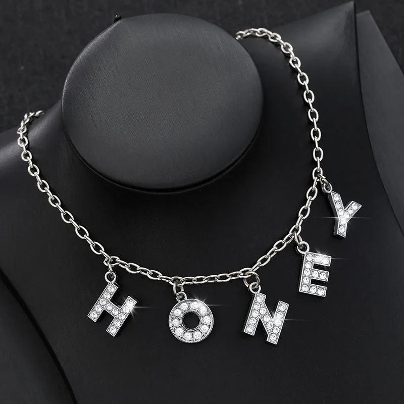 Harajuku Letter Crystal Angel Choker Necklaces For Women Men Zircon Necklace Chain Lover Couple Jewelry Punk Collars Bijoux
Harajuku Letter Crystal Angel Choker Necklaces For Women Men Zircon Necklace Chain Lover Couple Jewelry Punk Collars Bijoux
