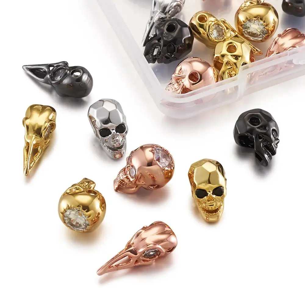 1Set Halloween Brass Skull Head Micro Pave Cubic Zirconia Bead Vintage Skull Spacer Charm Beads for Necklace DIY Jewelry Finding
1Set Halloween Brass Skull Head Micro Pave Cubic Zirconia Bead Vintage Skull Spacer Charm Beads for Necklace DIY Jewelry Finding