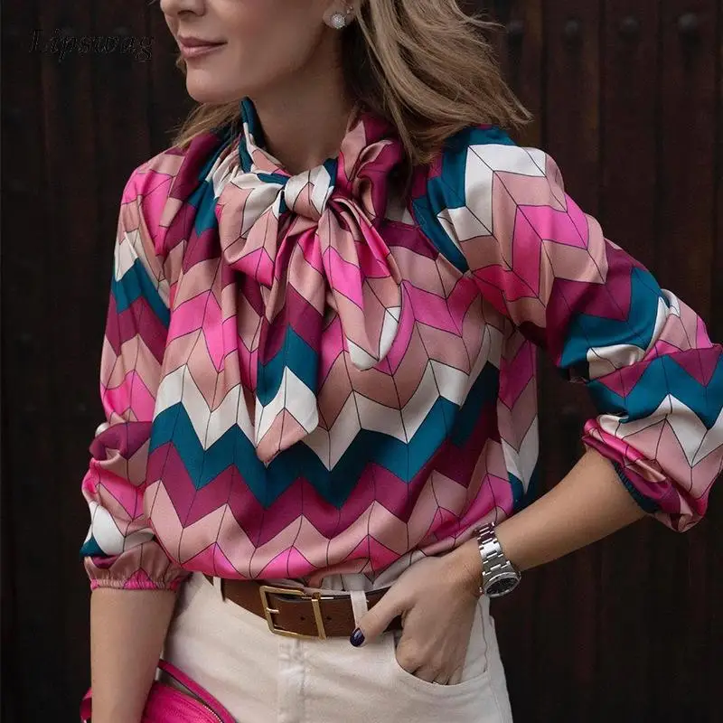 Fashion Tie-Up Bowknot Office Lady Blouse Top Womens Elegant Long Sleeve Pullover Blusa Casual Vintage Rhombus Print Loose Shirt
Fashion Tie-Up Bowknot Office Lady Blouse Top Womens Elegant Long Sleeve Pullover Blusa Casual Vintage Rhombus Print Loose Shirt