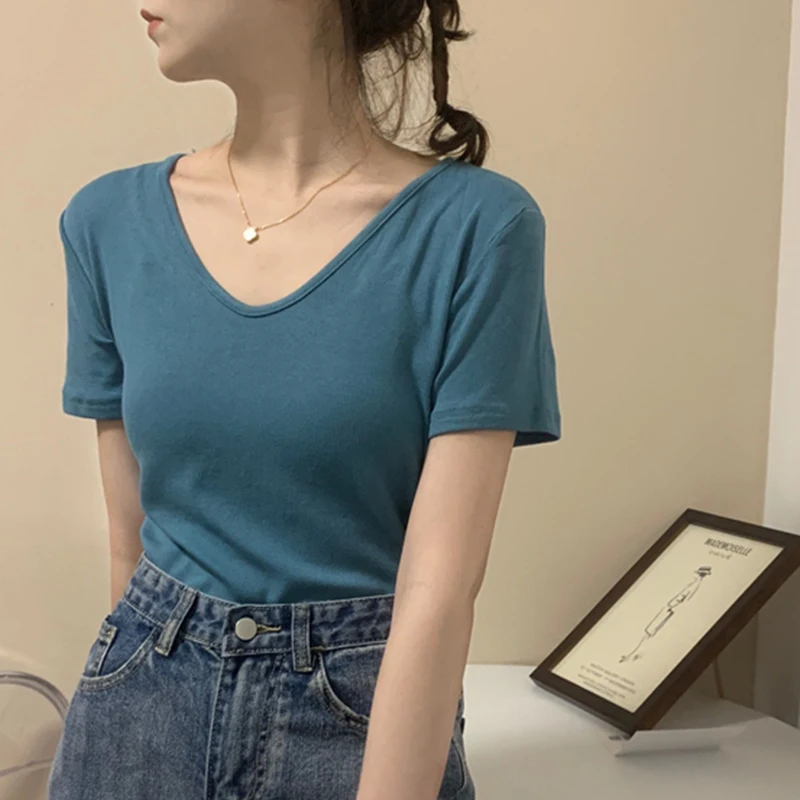 Women's V-neck fashion T-shirt woman summer 2021 casual Solid tops basic t-shirts women's clothing
Women's V-neck fashion T-shirt woman summer 2021 casual Solid tops basic t-shirts women's clothing