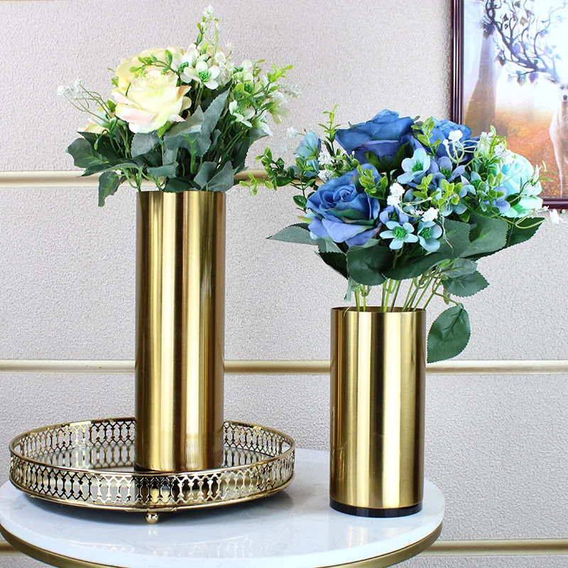 Nordic Luxury Cylinder Metal Vase Decoration Modern Gold Vase Tabletop Living Room Model Room Flower Arrangement Decoration Gift
Nordic Luxury Cylinder Metal Vase Decoration Modern Gold Vase Tabletop Living Room Model Room Flower Arrangement Decoration Gift