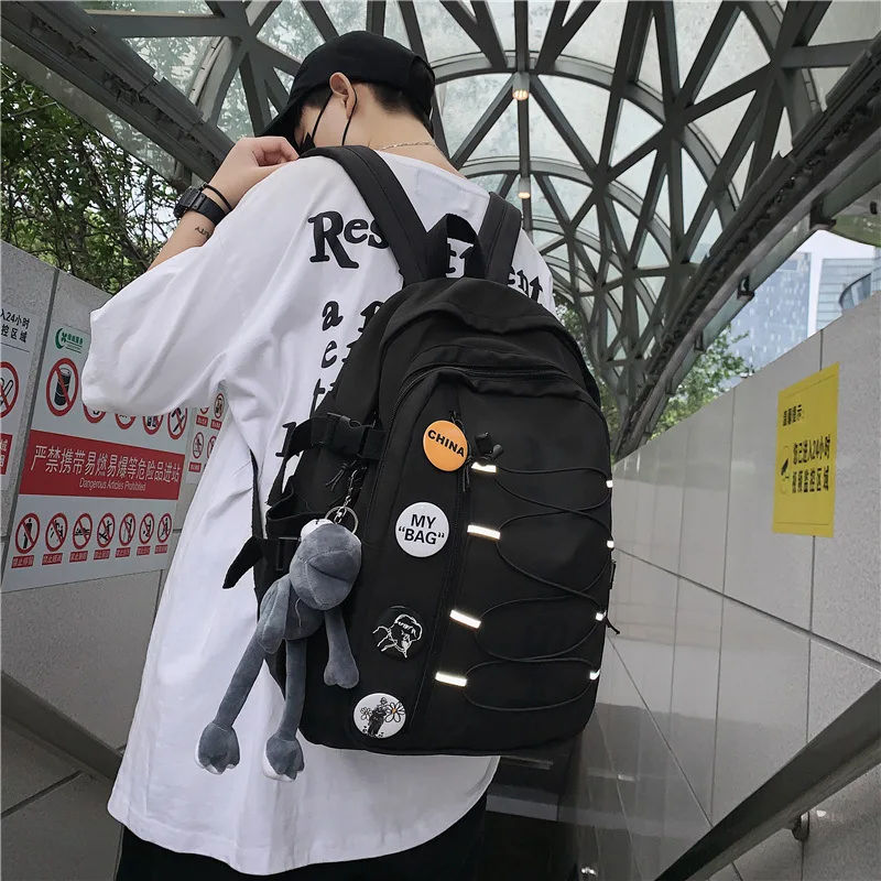 Backpack Men's Korean Version Simple Fashion Junior High School Students' Schoolbag Men's Backpack Tide Brand High Capacity
Backpack Men's Korean Version Simple Fashion Junior High School Students' Schoolbag Men's Backpack Tide Brand High Capacity