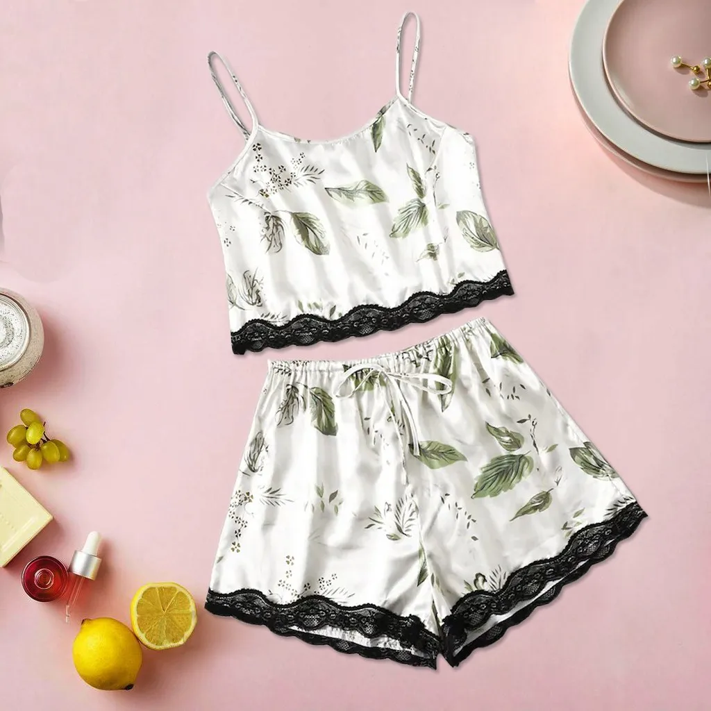 Sexy Lingerie Pajama Prant Set Leaves Pattern Black Lace Plus Size Summer Square Collar Sleeveless Women's Shorts Hot Sale
Sexy Lingerie Pajama Prant Set Leaves Pattern Black Lace Plus Size Summer Square Collar Sleeveless Women's Shorts Hot Sale
