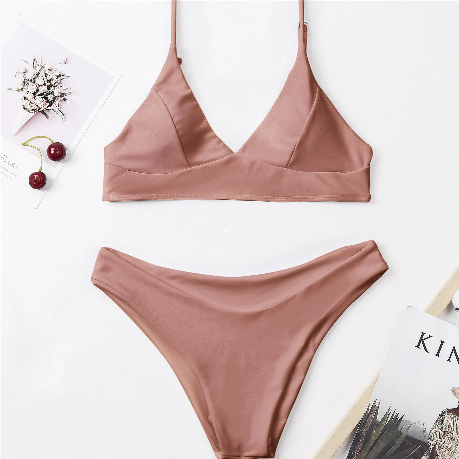 2022 New Solid Color Low Waist Two Pieces Bikini Set Swimsuit Female Women Beachwear Swimwear Suit Swimsuits Swimsuit Two Pieces
2022 New Solid Color Low Waist Two Pieces Bikini Set Swimsuit Female Women Beachwear Swimwear Suit Swimsuits Swimsuit Two Pieces
