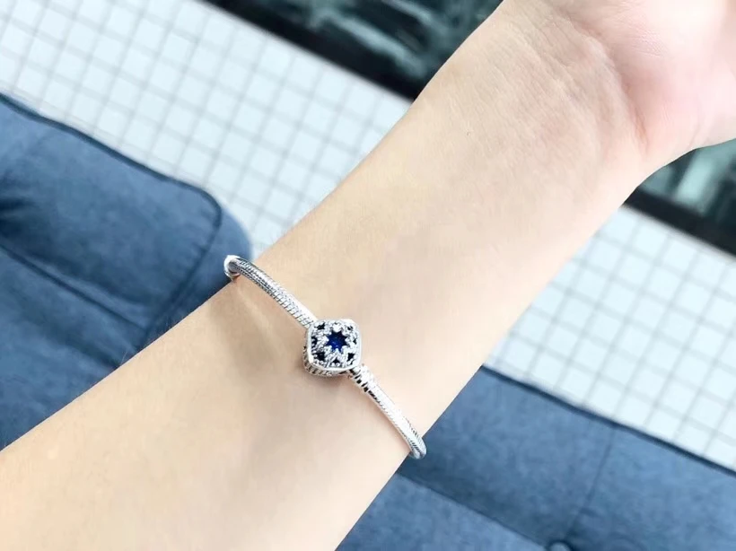 YPD58 925 Silver Girl's Bracelet Zircon Crystal Decoration Lady's Bracelet Birthday Party Gift 
YPD58 925 Silver Girl's Bracelet Zircon Crystal Decoration Lady's Bracelet Birthday Party Gift